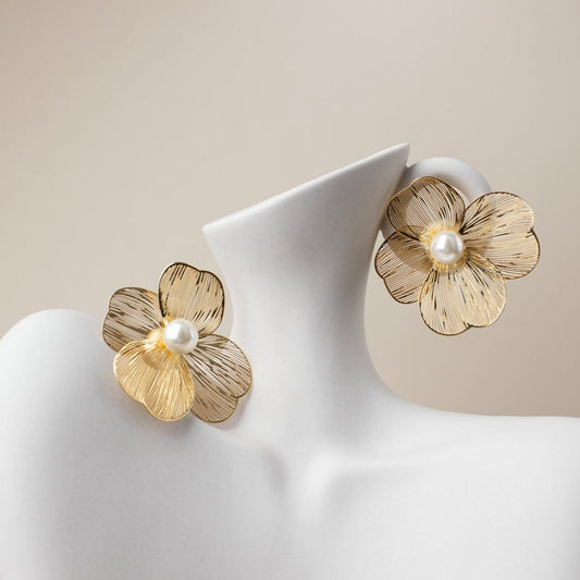 18k Floral Filigree Earrings