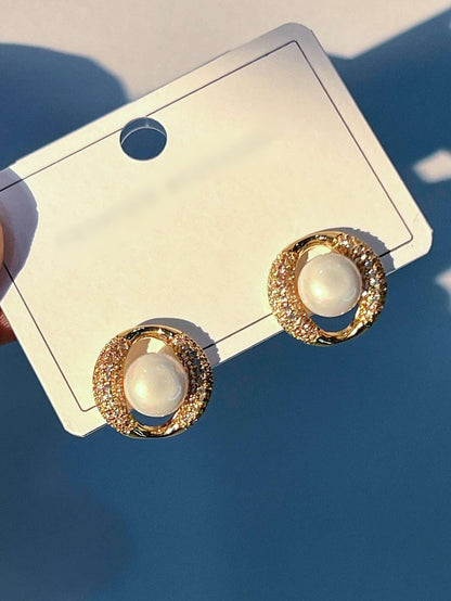 18k Coinix Pearl Studs | Earrings