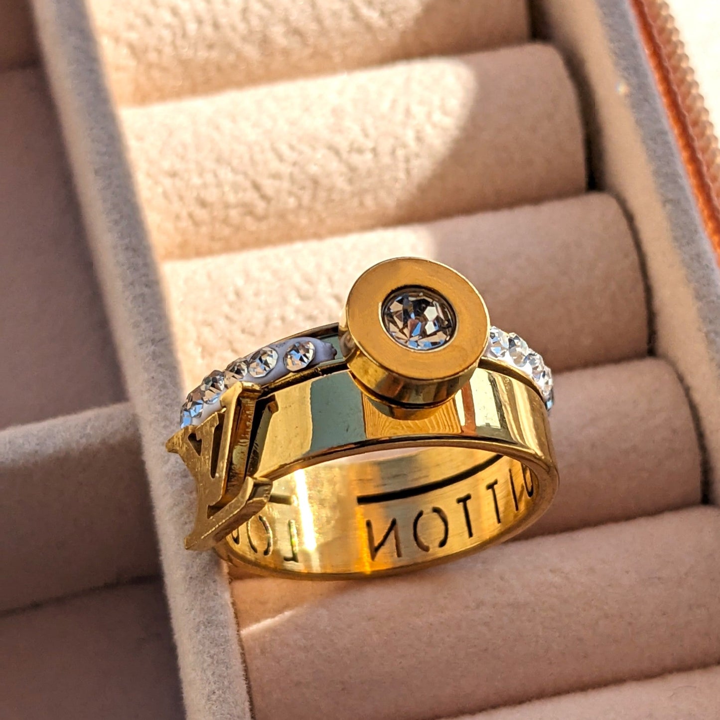 LV Double Ring