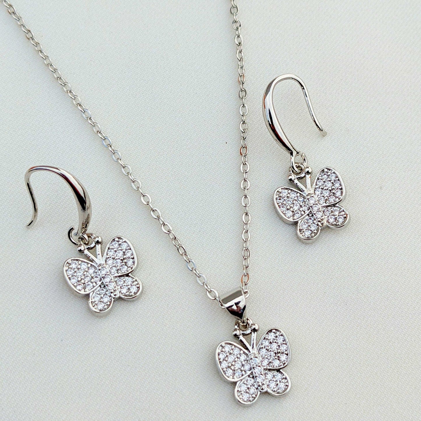 Iconic SS Butterfly Necklace Set