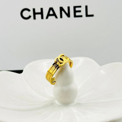 18K Chanel CC Ring