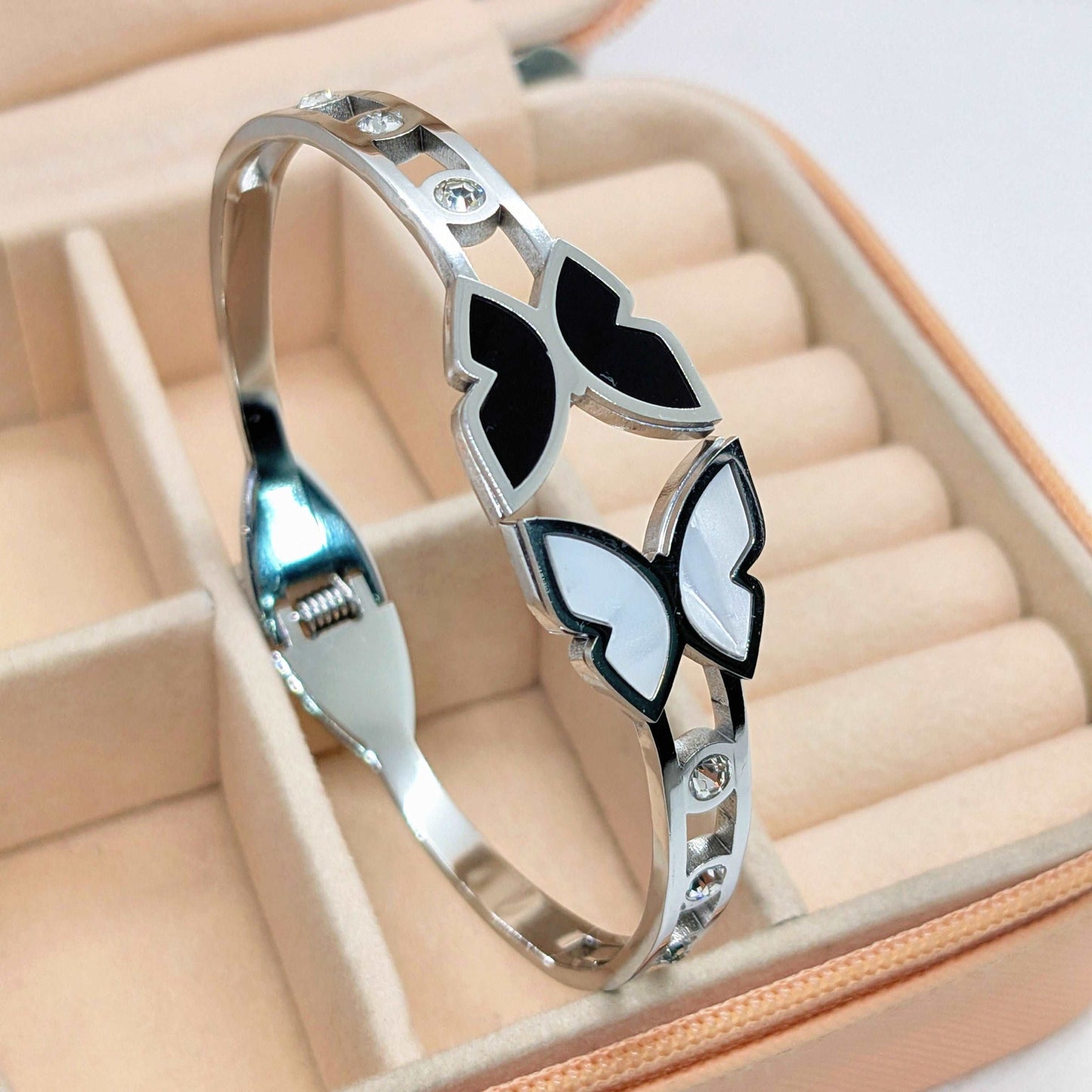 Gorgeous Double Butterfly Crystal Stones Silver Bracelet