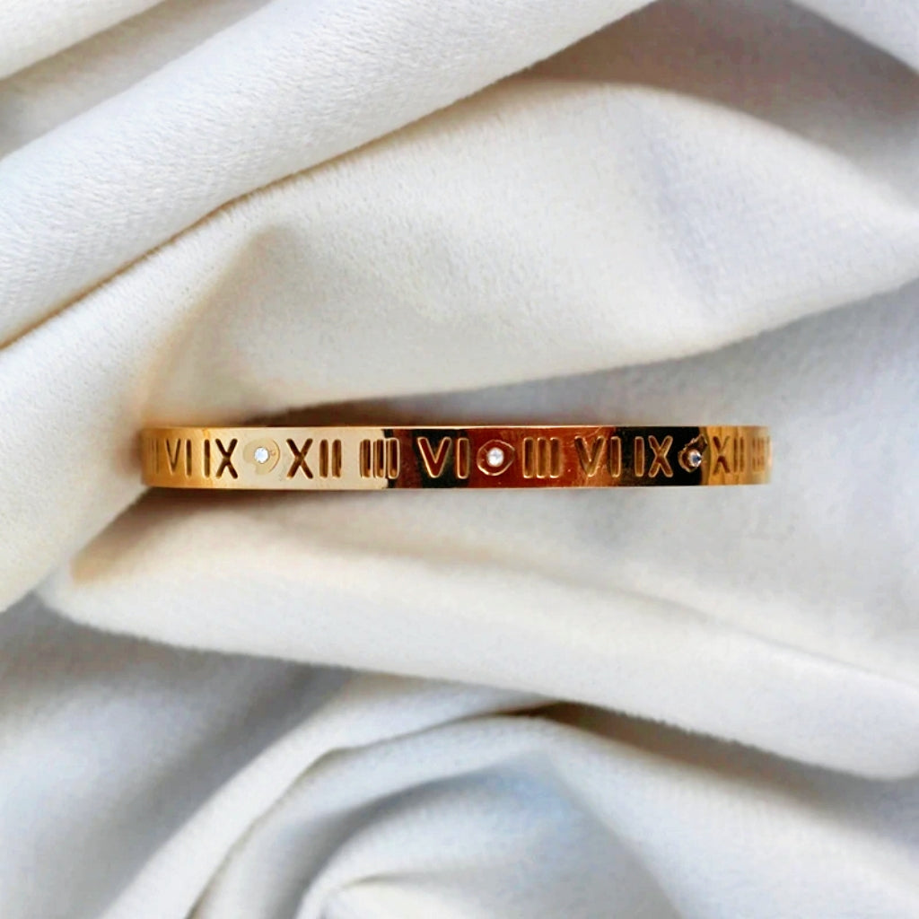 18k Roman Numeral Timeless Bracelet