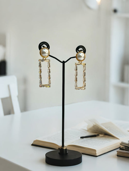 18k Sleek Rectangular Earrings