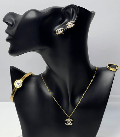 18k Gold Chanel Necklace Set